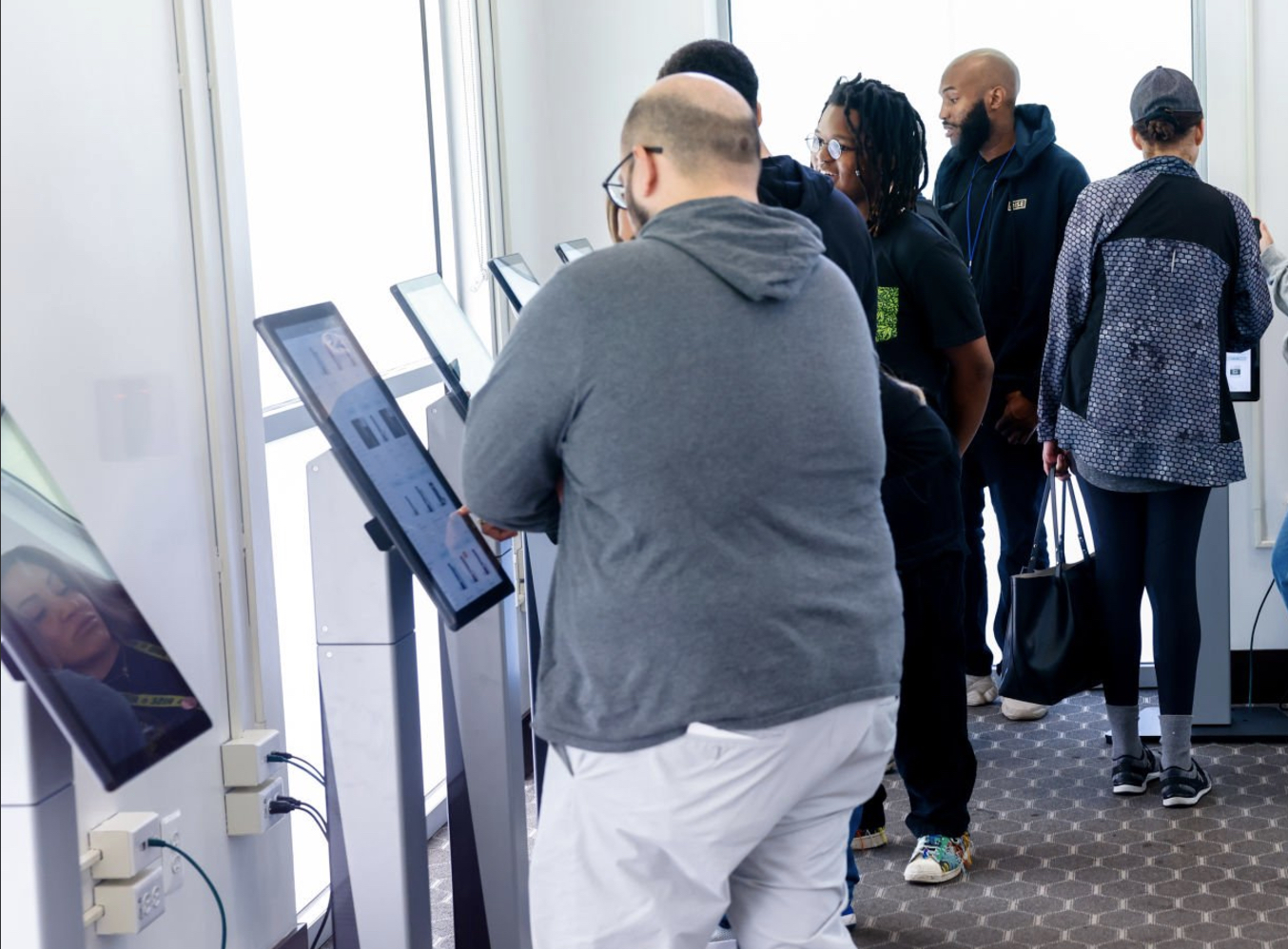 DC Customers shop at Takoma Wellness Center